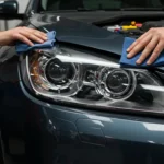 "Cum să remediați condensul farurilor: demontați, curățați, etanșați, verificați orificiile de ventilare pentru o vizibilitate auto optimă."