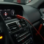 Imagine: Simptome și diagnosticarea senzorilor defecți ai centurii auto - indicator aprins, eroare airbag, semnal sonor constant, verificare service auto.